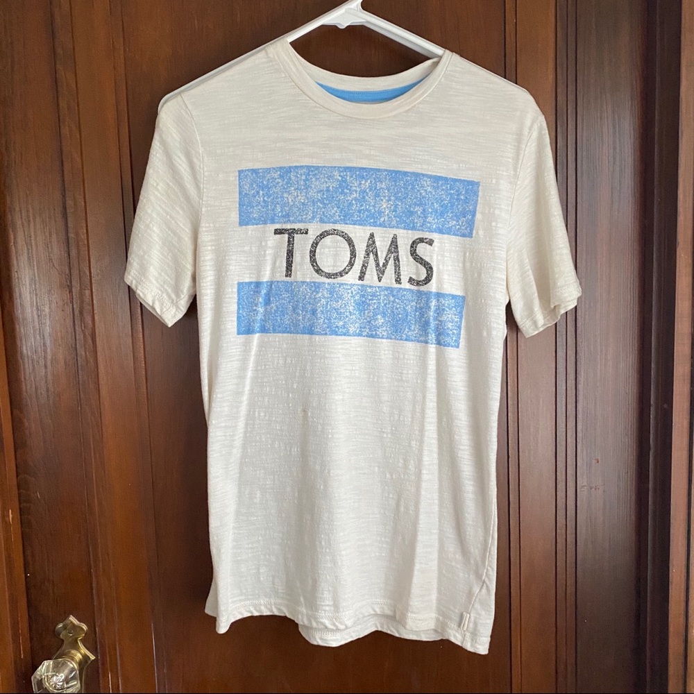 Toms T shirt - like new
